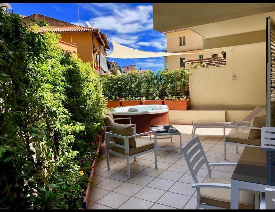 Casa Mando With Terrace And Jacuzzi Daire Taormina Dış mekan fotoğraf